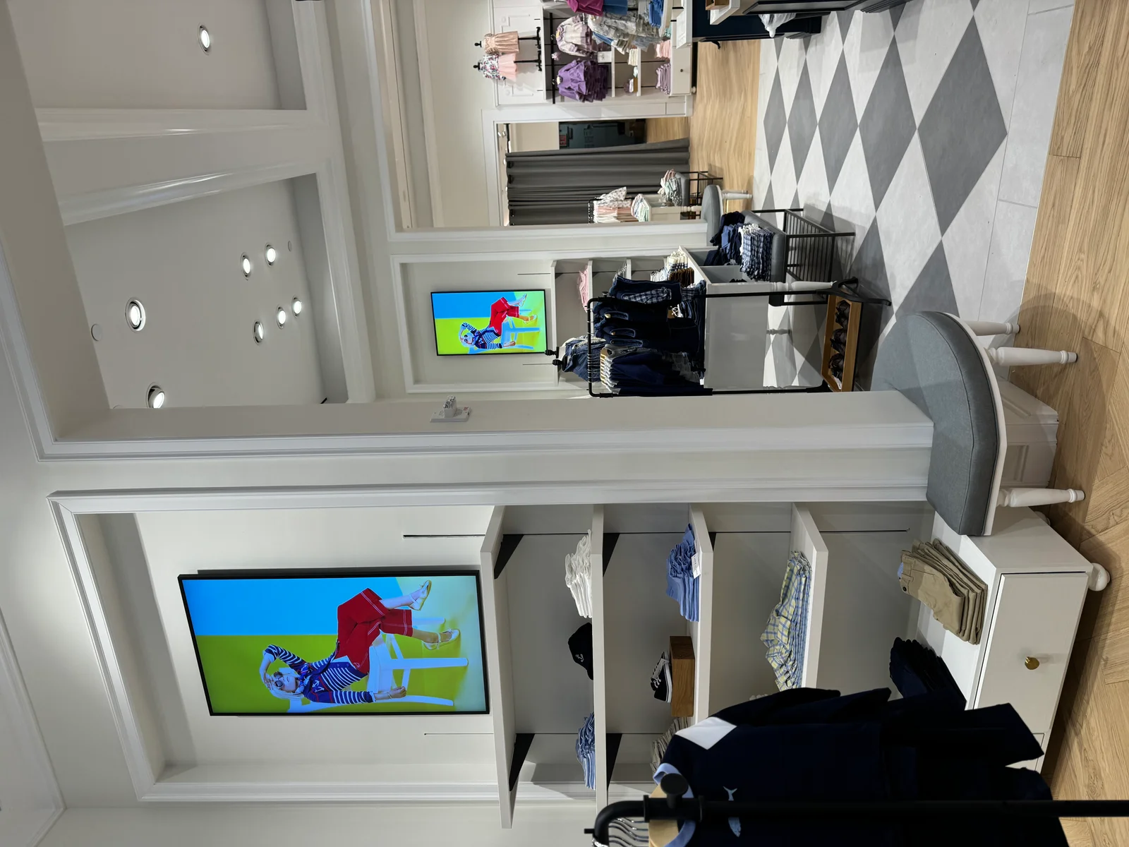 Janie and Jack storefront with CrownTV digital signage running brand campaign